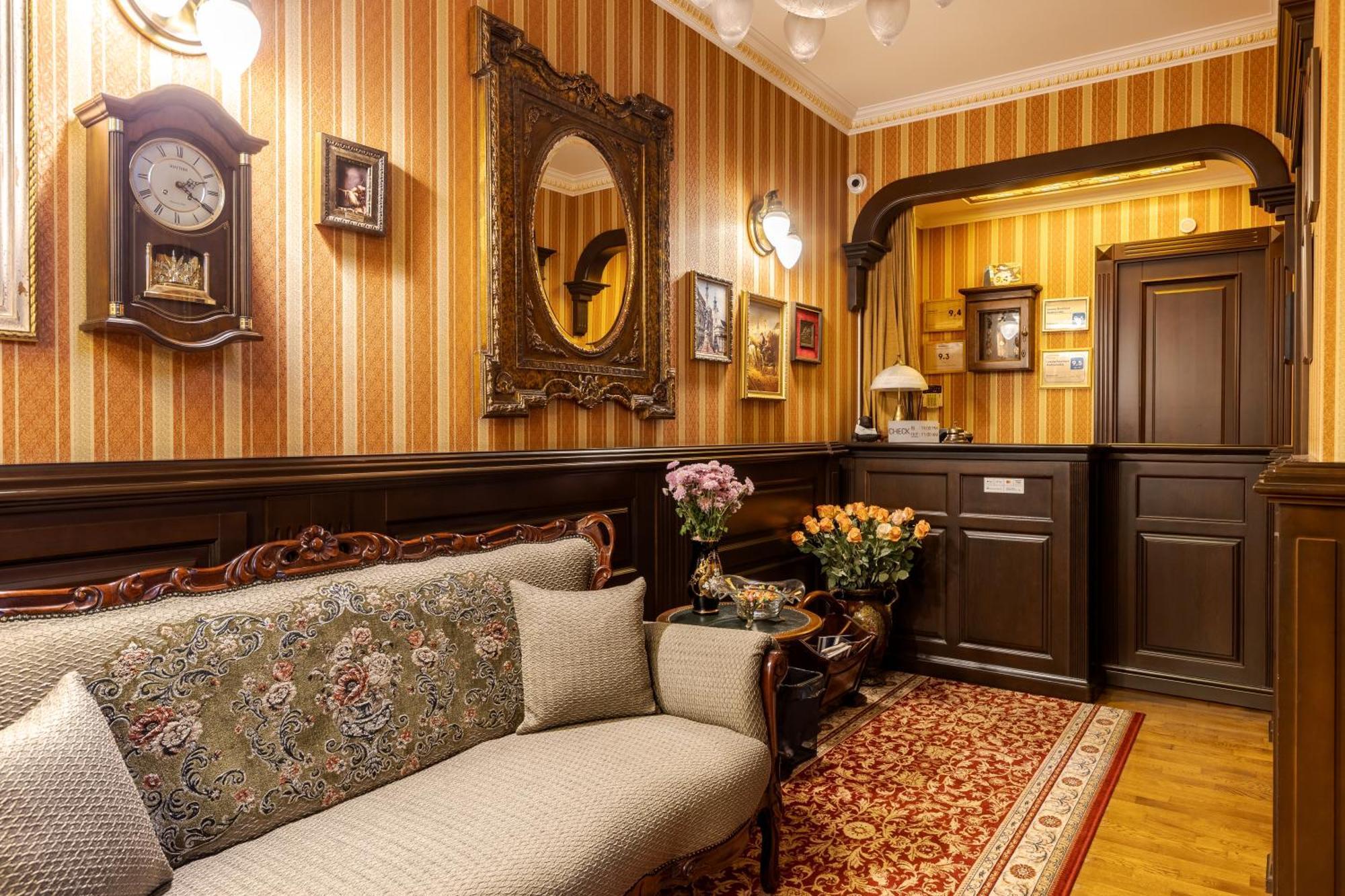 Luxury Boutique Andreevskiy Liov Exterior foto