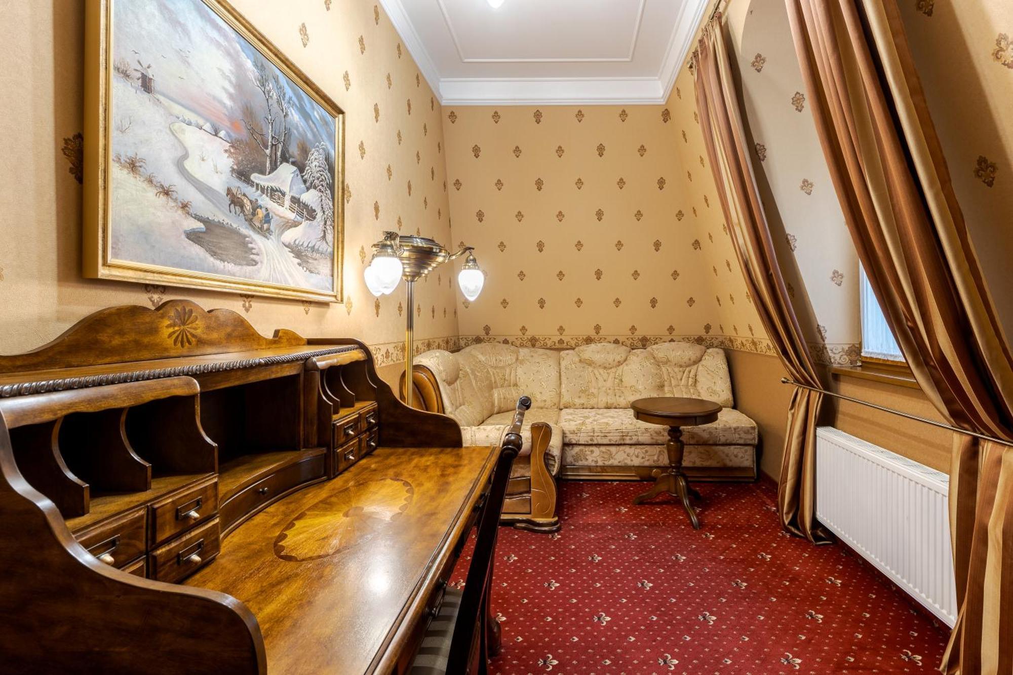 Luxury Boutique Andreevskiy Liov Exterior foto